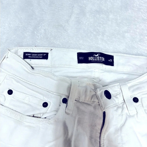 Hollister White Distressed‎ Jean Shorts – Raw Hem Bermuda Style – Size 28 - Picture 3 of 3